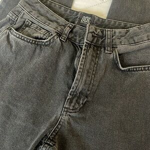 Urban Outfitters BDG High Waisted Black Washed Mom Jeans Size 24